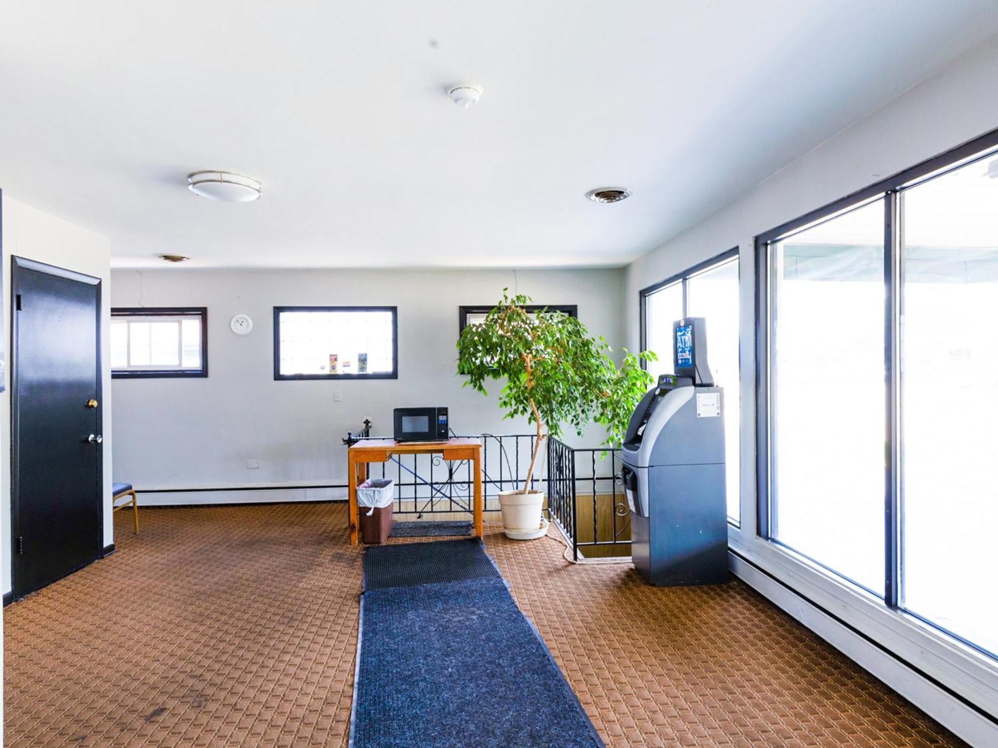 Manor Motel By Oyo Near Oak Brook Chicago Westchester Хиллсайд Экстерьер фото