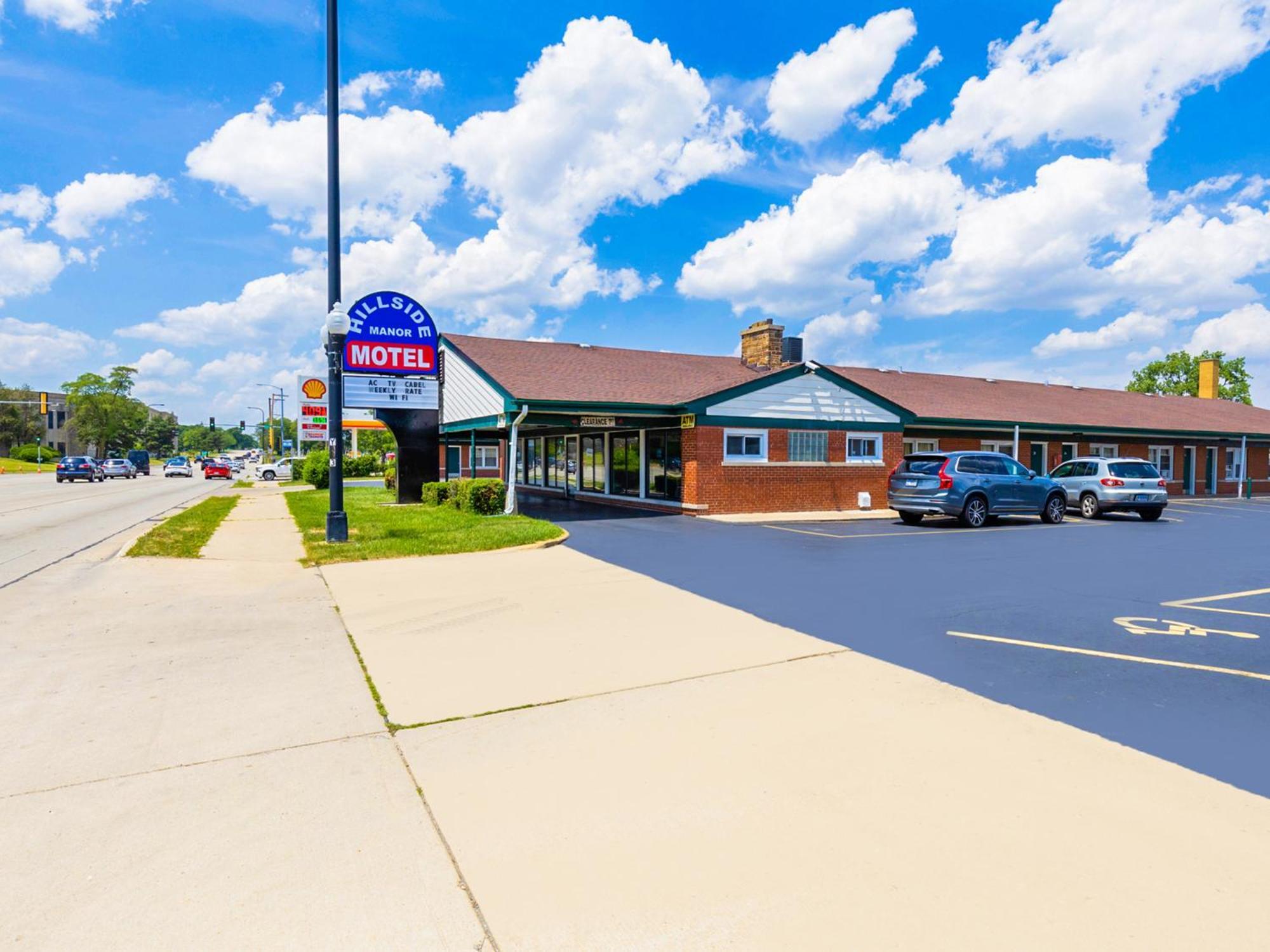 Manor Motel By Oyo Near Oak Brook Chicago Westchester Хиллсайд Экстерьер фото
