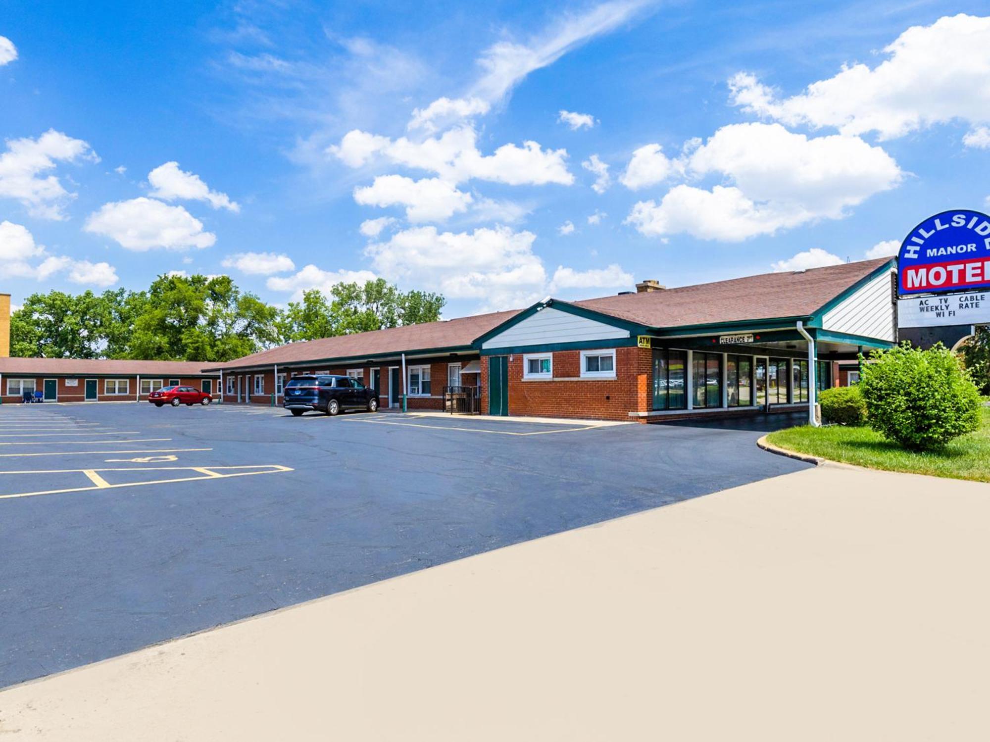 Manor Motel By Oyo Near Oak Brook Chicago Westchester Хиллсайд Экстерьер фото