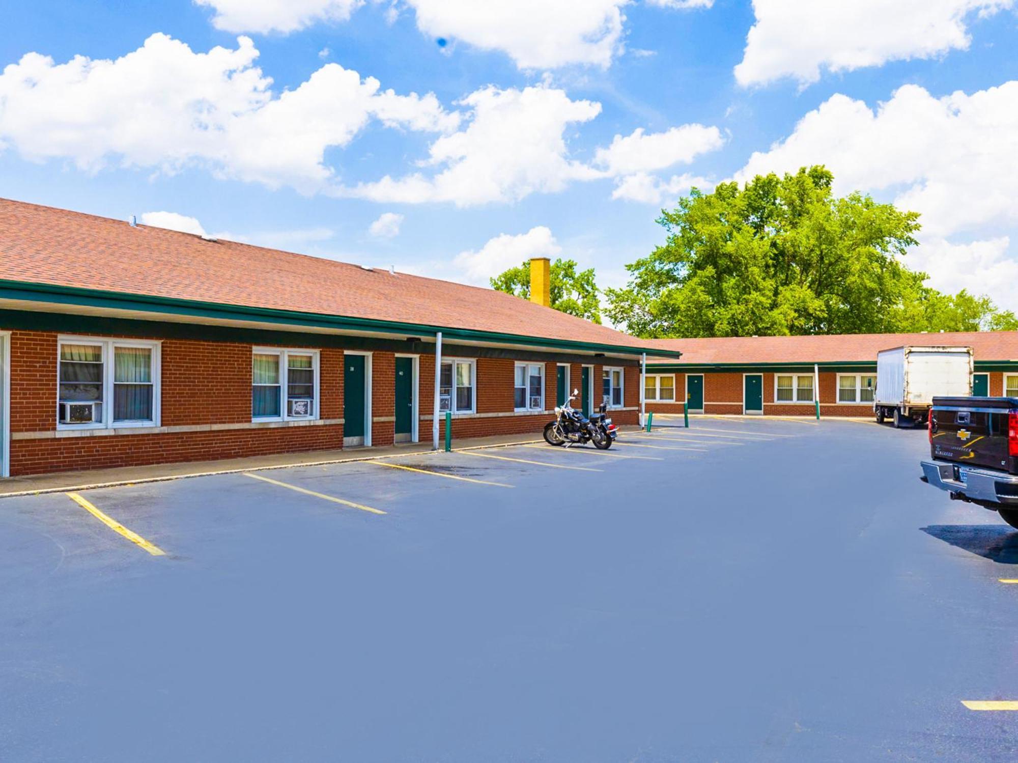 Manor Motel By Oyo Near Oak Brook Chicago Westchester Хиллсайд Экстерьер фото